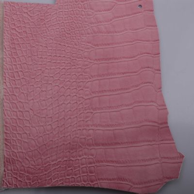High Quality PU Leather w/Crocodile Skin Pattern