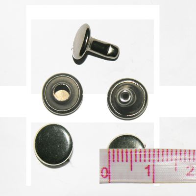 Snap button