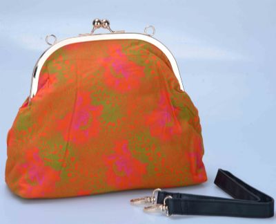 Small Clip Clutch Purse with Handle