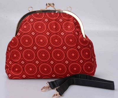 Small Clip Clutch Purse with Handle Wholesale KM-A2281.KC @ Kinmart